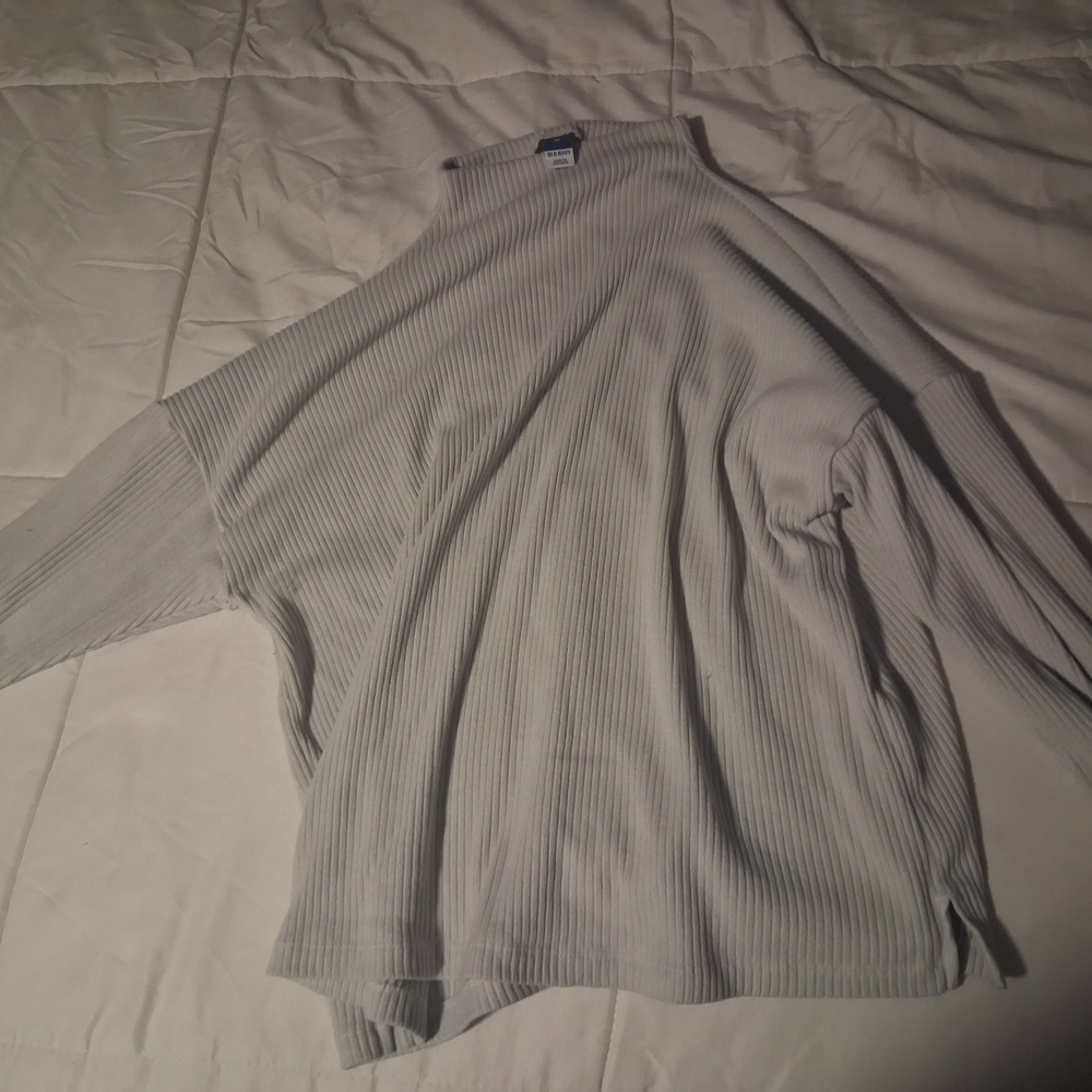 Old Navy Light Gray Ribbed Top